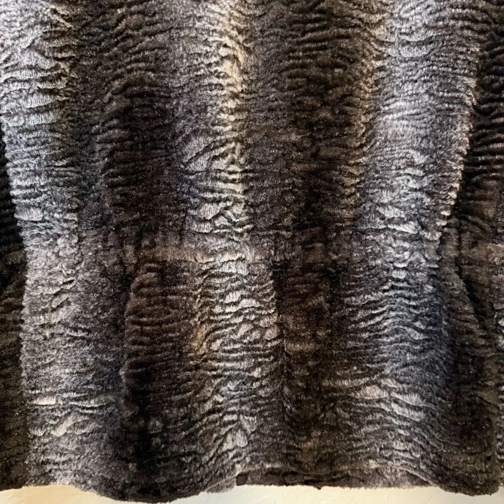 Vintage Andrea Faye Brown and Cream Animal Look Fleece Jacket Size M